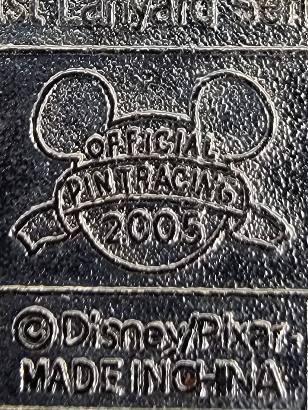 DISNEY Pin Trading ~ Cast Lanyard ~ Finding Nemo ~ Gill ~ 2005 ~ P07 - Picture 6 of 8